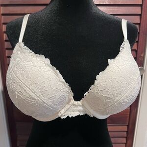 Victoria’s Secret Add 2 cup sizes bra